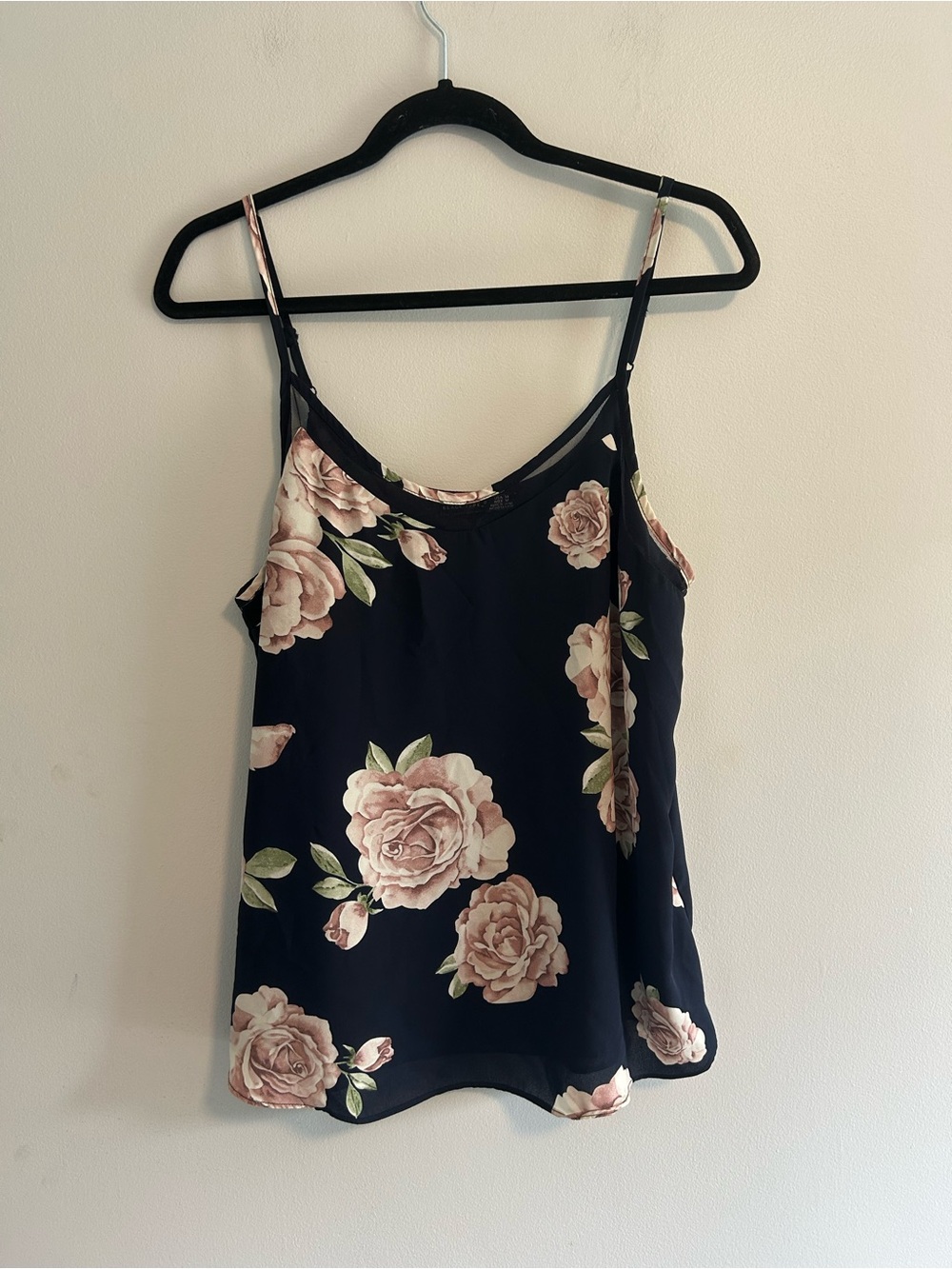 Black tape medium navy blue & pink Floral Spaghetti Strap Cami Tank Top blouse